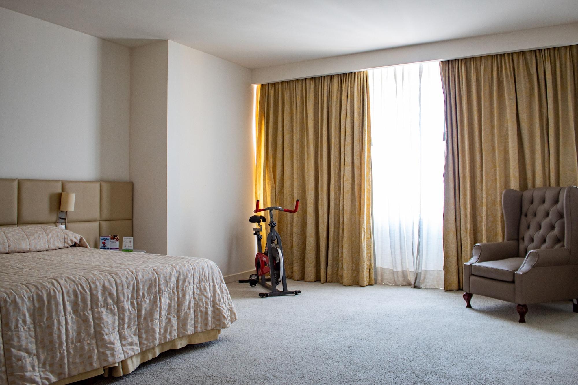 Hotel Misión Carlton