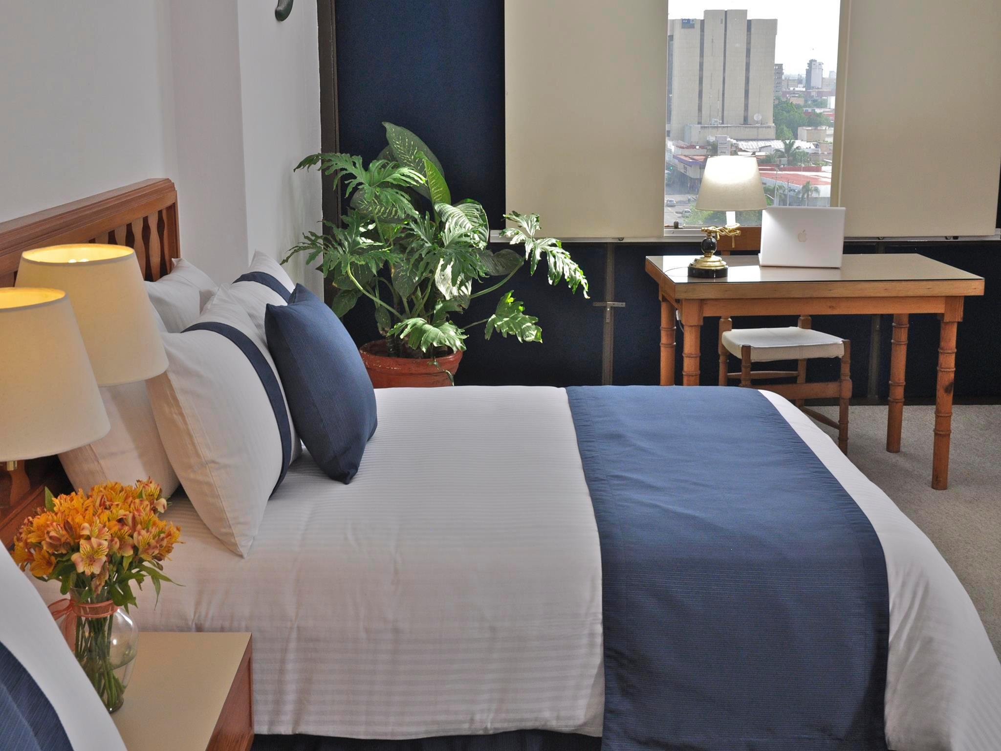 Hotel Misión Carlton